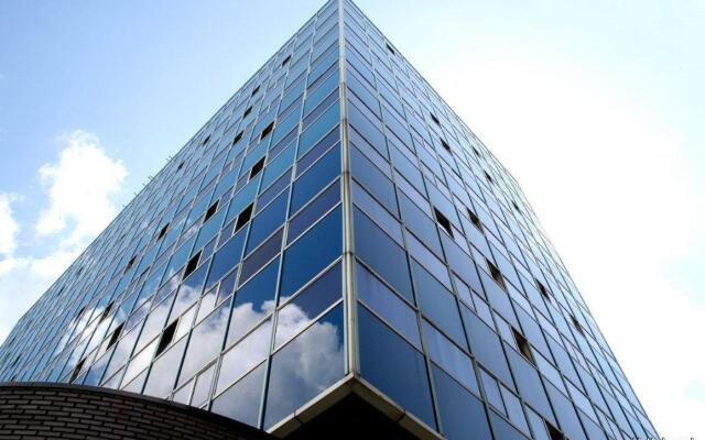 Отель XO Hotels Blue Tower Нидерланды, Амстердам - - забронировать отель XO Hotels Blue Tower, цены и фото номеров вид на фасад