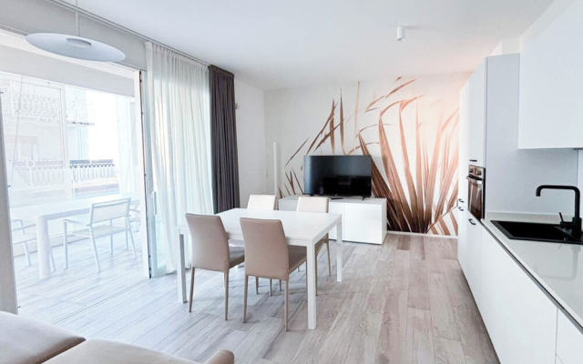 Tasteful Apartment With Balcony