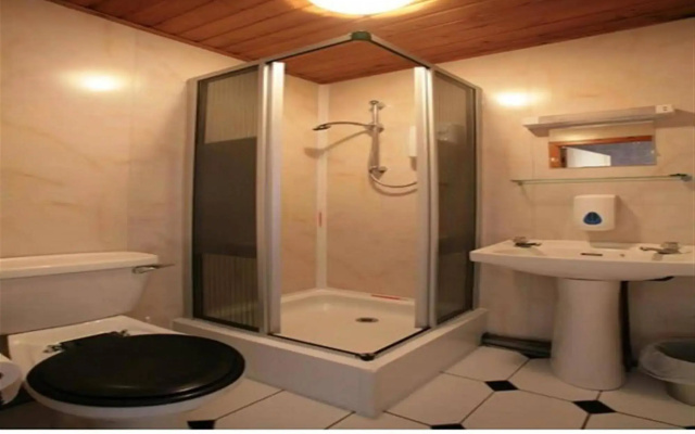 McLays Guest House