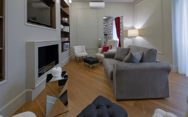 Apartments Florence - Teatro Luxury