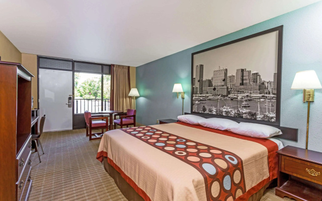Super 8 by Wyndham Jessup/Baltimore Area