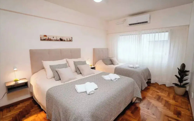 Peaceful, Pet-friendly Central Apt