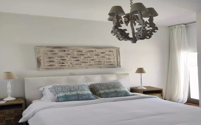 Atlantis Gardens Apartments & Villas