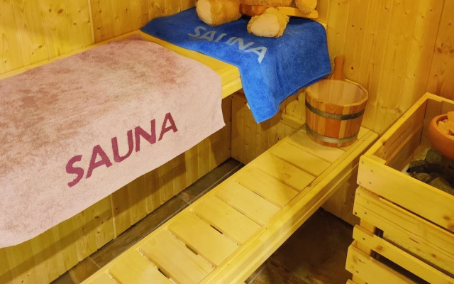 Wellness- Hottub & Sauna- Pet Friendly- Hiking