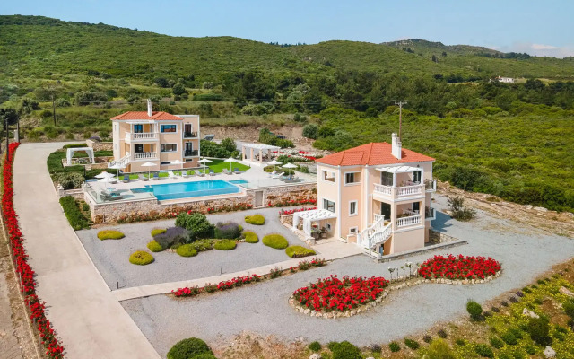 Grand View Villas