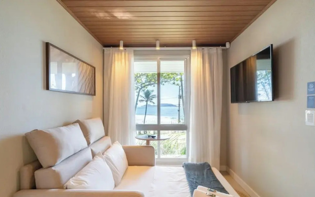 Beachfront Condominium in Morro das Pedras - Ftss