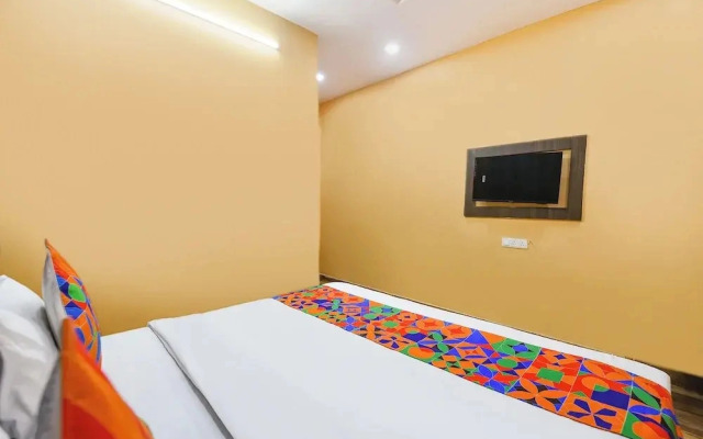 Fabhotel Lotus Inn