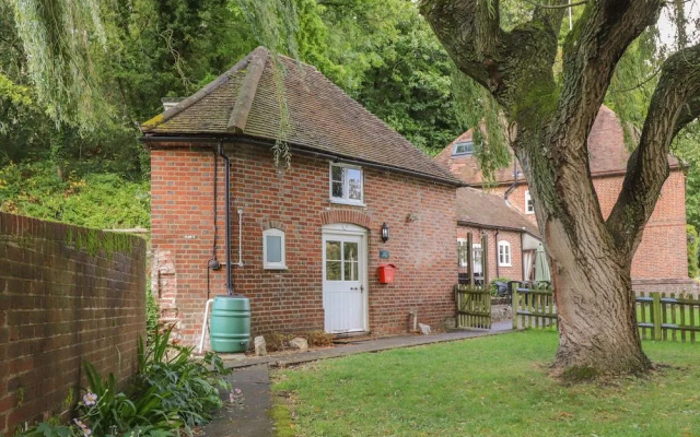 Weir Cottage