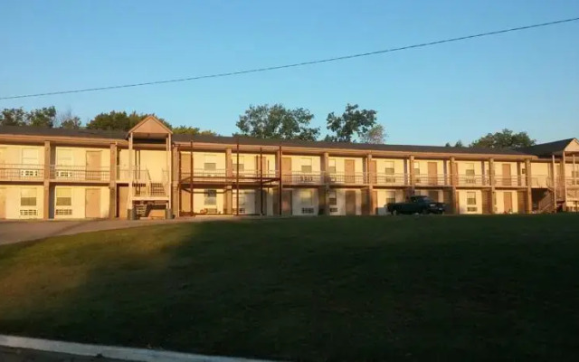 Economy Inn