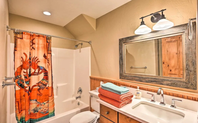 7984: Pet-friendly Townhome w/ Grill!