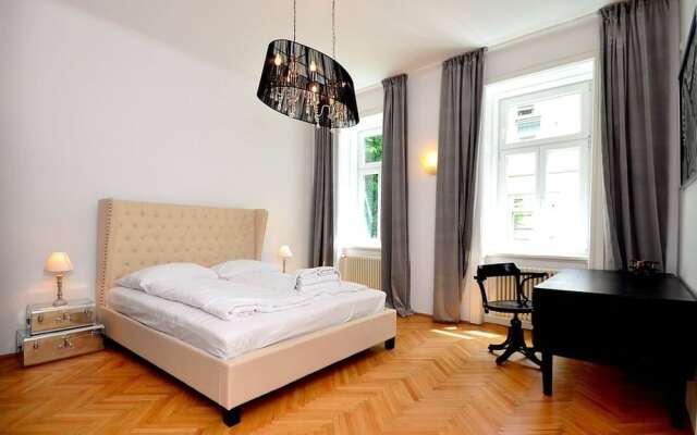 Отель Vienna Residence Great Home for 4 People Near the Famous Schloss Schoe Австрия, Вена - отзывы, цены и фото номеров - забронировать отель Vienna Residence Great Home for 4 People Near the Famous Schloss Schoe онлайн комната для гостей