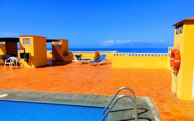 Sea View Playa Arena by HelloApartments