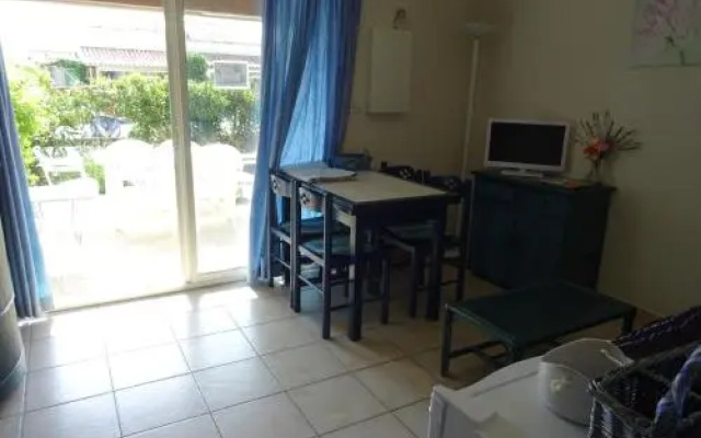 Languedoc Immobilier Villa Duplex Jardinet Piscine Plage - Hb278