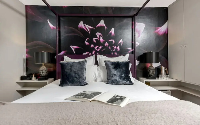 The Set - Room With En-suite