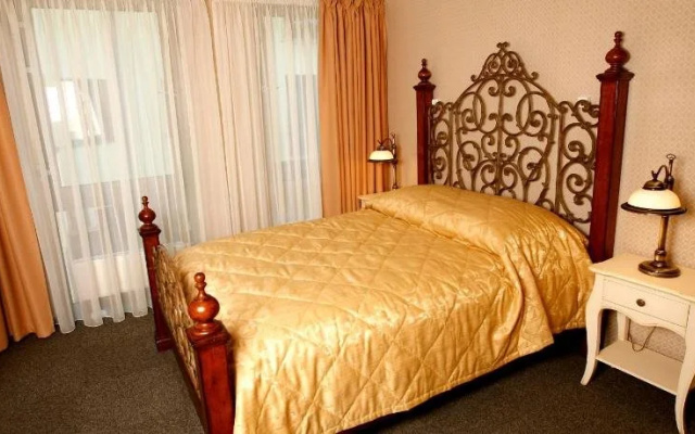 Friedrich Guesthouse