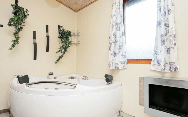 Stunning Holiday Home in Ulfborg With Whirlpool