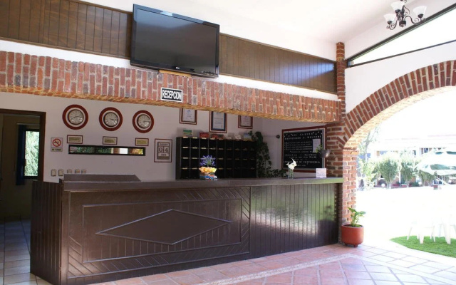 Hotel Los Sauces Villa del Carbon
