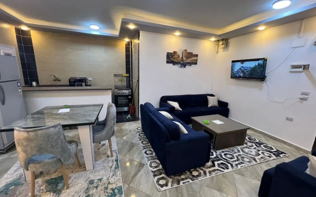 Comfy One-Bedroom Apartment