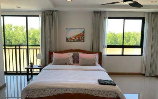 Tamarindee Bed and Breakfast