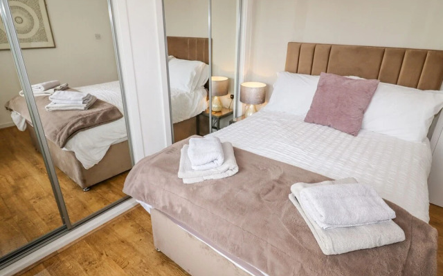 The Flat At Brwyn