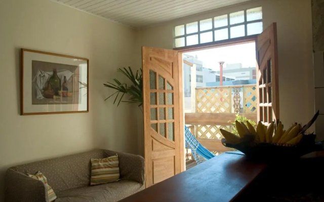 Hotelinho Urca Guest House