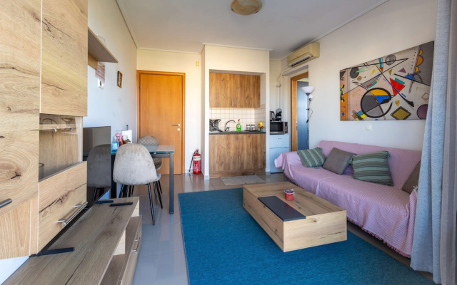 Nancy View Apartment - Right Next to the Airport