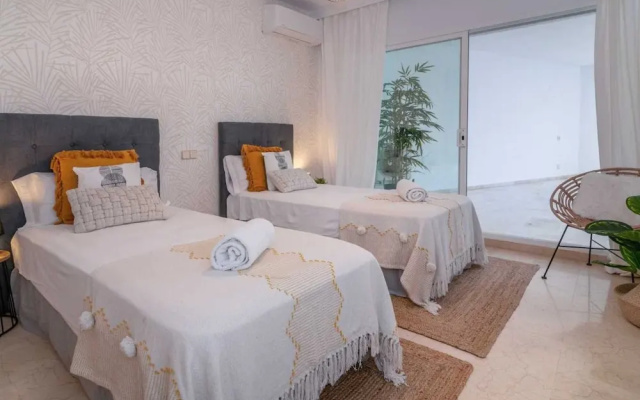 Rio Real Sunshine Retreat