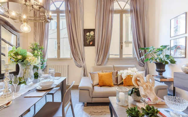 Casa Arias in Lucca With 2 Bedrooms and 1 Bathrooms