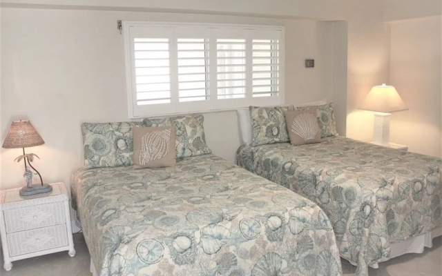 Jamaica Royale 603 - 2 Br Condo