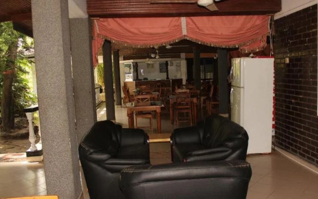 Hotel Surasa