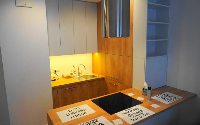 Magazynowa Airport Apartments