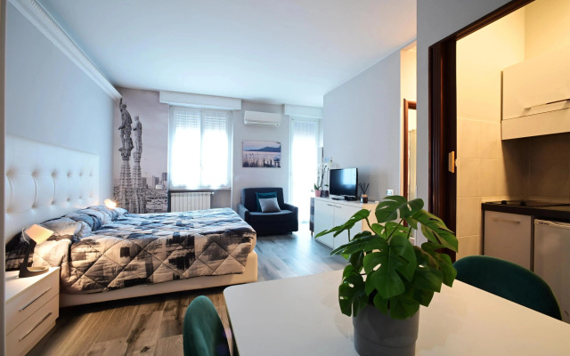 Holiday Homes Aparthotel Milano