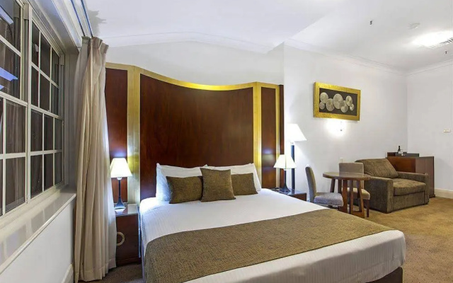 Mercure Maitland Monte Pio