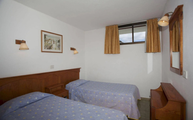 Apartamentos Montesol