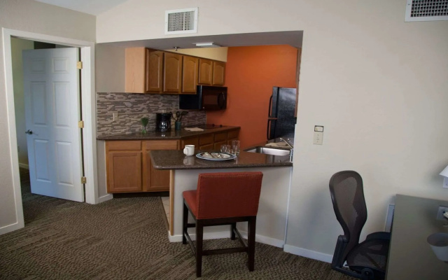 Sonesta ES Suites Chatsworth