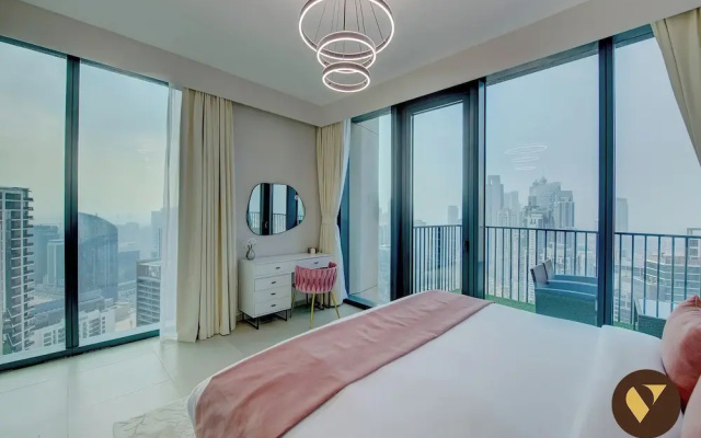 Vogue | Boulevard Heights near Burj Khalifa | Dubai mall