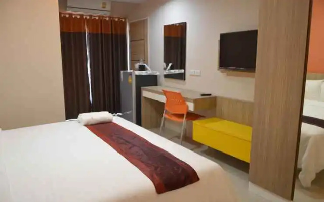 Bright Apartment