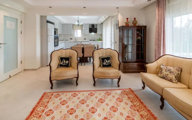 Huge Triplex Villa w Pool and Garden in Fethiye