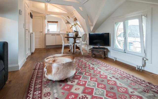 Vondelpark Apartment Suites