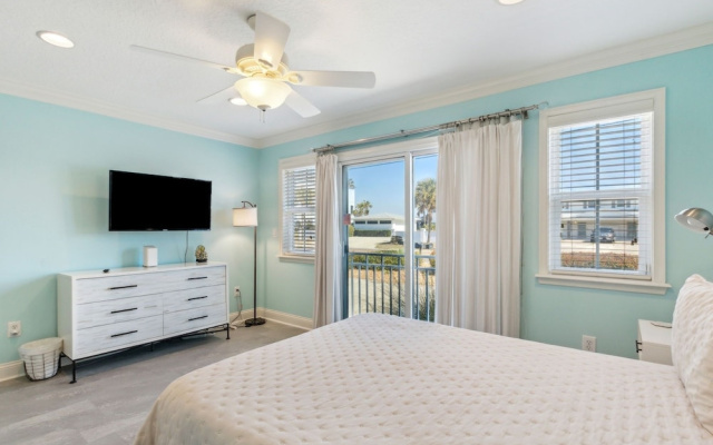 1947 S Fletcher 2 Bedroom Townhouse