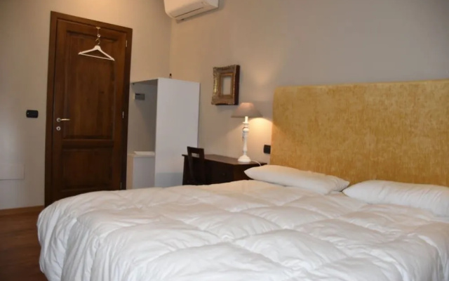 La Torre Rooms