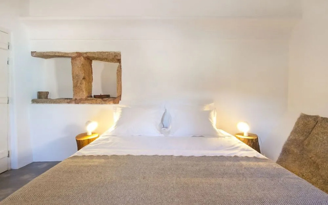 Casas Caiadas Boutique Home