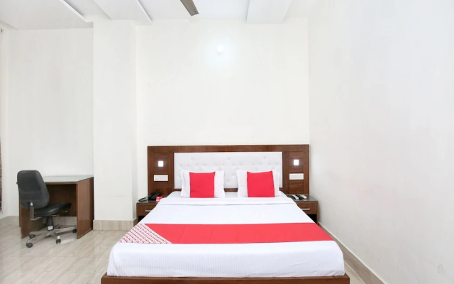 OYO 12766 Nimantran Resort