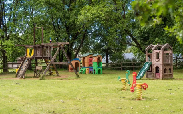 Mobile Home in Sarazena in Einem Ferienpark