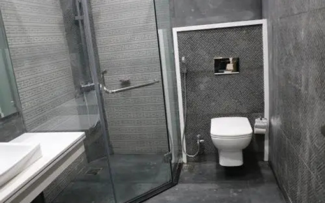 Avalon Executive Suites Hotel