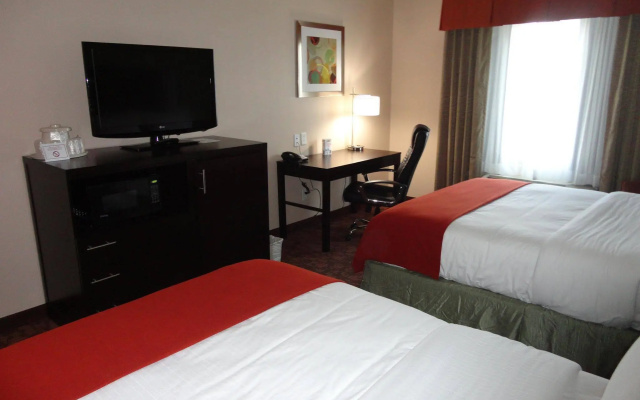Holiday Inn Express Kenedy by IHG