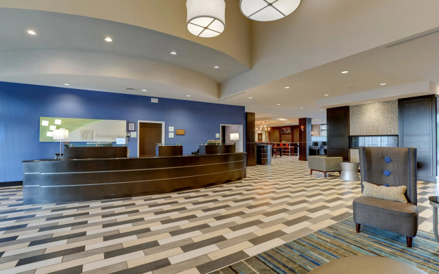Holiday Inn Indianapolis Airport by IHG