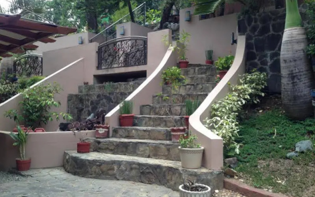Villa Kalayaan