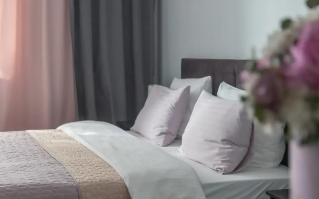 Apartmens PTS (Апартменс ПТС) на улице  Кадомцева 2А