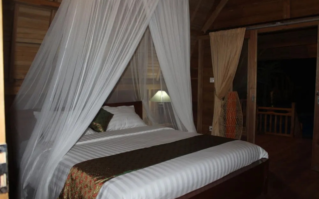 Halumba Eco Villa